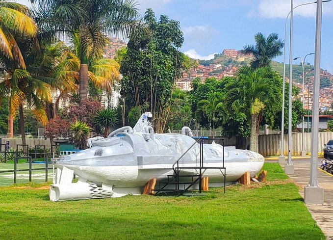 Narcosubmarino único que se exhibe en Venezuela