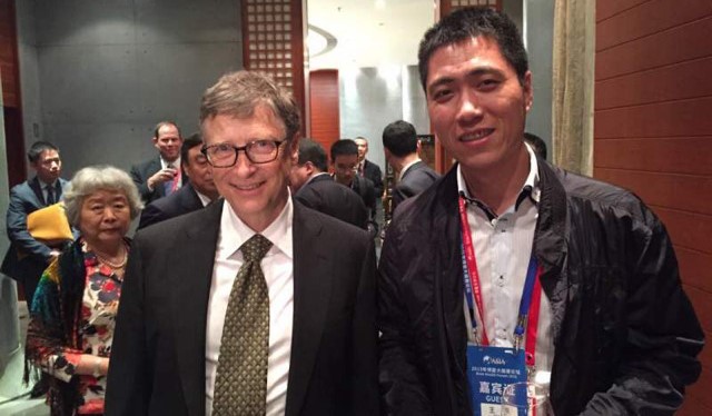 Bill Gates, a través de la empresa china BGI Genomics, obtiene datos de ADN de millones de personas a través de los fraudulentos test covid