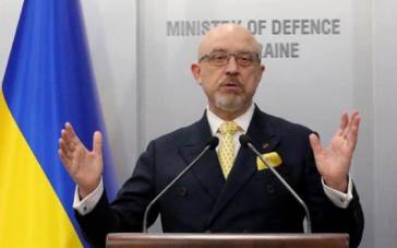 El exministro de Defensa de Kiev robó 1.000 millones de dólares y luego huyó del país