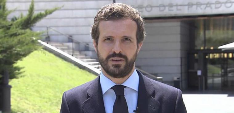 Casado reivindica una 'gestión eficaz' ante los fondos europeos para que su coste 'no recaiga en nuestros hijos'