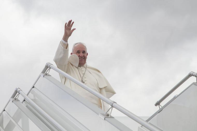 Una buena del Papa Francisco (o la “rosa de la revolución”)