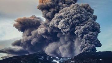 Medios en España ignoran advertencias de la NASA sobre impacto del volcán hunga Tonga