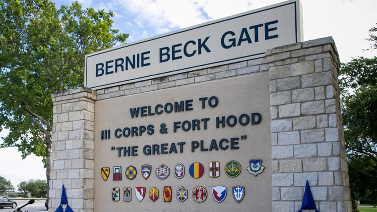 Ginecólogo del Ejército de EE.UU. enfrenta cargos por grabar a pacientes sin su consentimiento