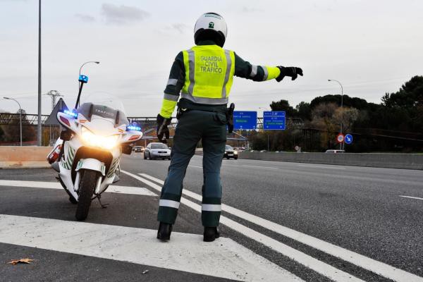 Aumenta la vigilancia en carreteras para motoristas los fines de semana