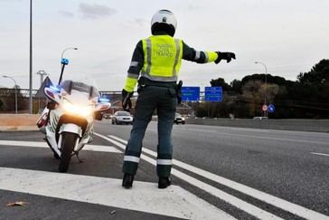 Aumenta la vigilancia en carreteras para motoristas los fines de semana