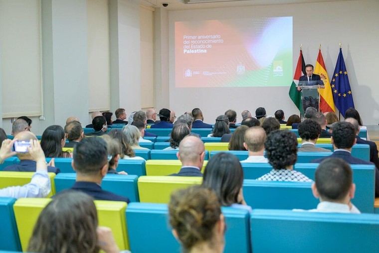 Albares resalta la importancia del reconocimiento de Palestina en su primer aniversario