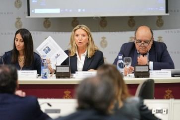 Alicia García critica la gestión del Gobierno en la pesca mediterránea y exige escuchar a los pescadores