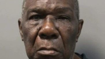 Anciano de 80 años asesina a su esposa tras discusión en Maryland