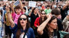 Masivas protestas en Madrid exigen soluciones a la crisis de vivienda