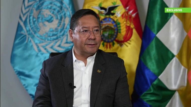 Arce denuncia que EE.UU. usa el narcotráfico como excusa para robar petróleo venezolano
