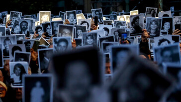 Argentina avanza en la causa AMIA con el procesamiento de ocho sospechosos