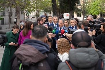 Bendodo acusa a Montero de bloquear el gasto de remanentes en vivienda y reclama 3.000 millones a los ayuntamientos