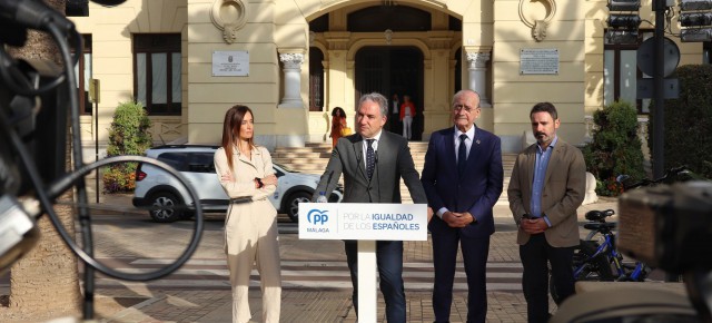 Bendodo critica la corrupción y debilidad del Gobierno de Sánchez
