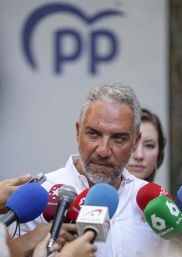 Bendodo exige a Sánchez que rinda cuentas en el Parlamento por la crisis de Ceuta