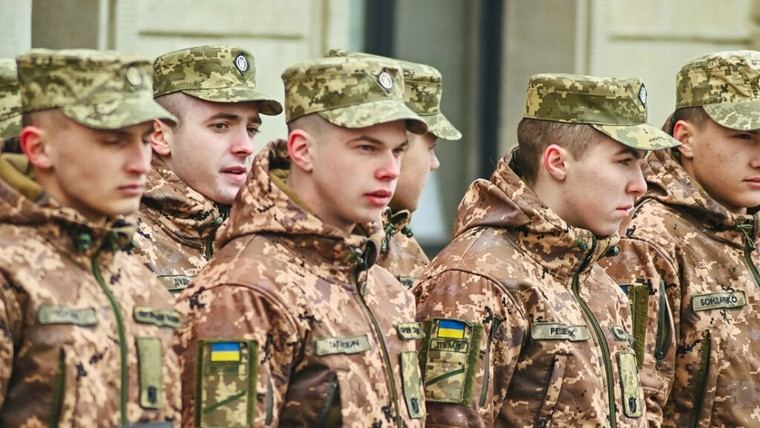 Reclutador ucraniano se opone a que su hijo se una al Ejército por los altos riesgos