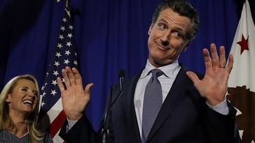 Conflicto en California: Newsom se opone a la nueva tasa de riqueza ante la fuga de millonarios