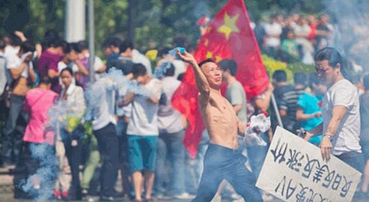 Protestas masivas estallan en China por los efectos de los aranceles de Trump