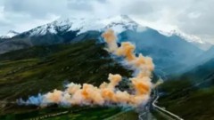 Despiden a funcionarios chinos por polémico espectáculo de fuegos artificiales en el Tíbet
