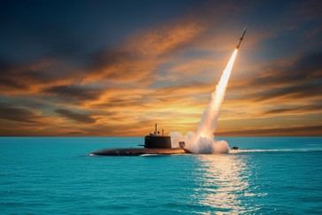 China lanza un misil balístico desde un submarino nuclear, generando condena regional