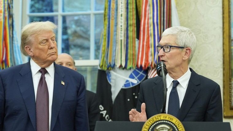 Trump anuncia inversión récord de Apple en EE.UU. para semiconductores y tierras raras