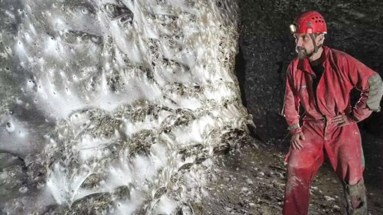 Descubren una enorme telaraña en Albania y Grecia, un hallazgo sorprendente