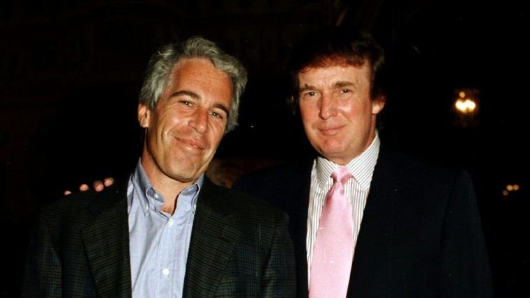 Revelan fotos de Epstein en la boda de Trump en 1993