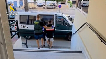 La Guardia Civil desmantela en Conil una guardería del narcotráfico e incauta más de 10.120 litros de combustible
