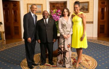 El hombre de Obama en África bajo arresto domiciliario mientras un golpe popular sacude a Gabón