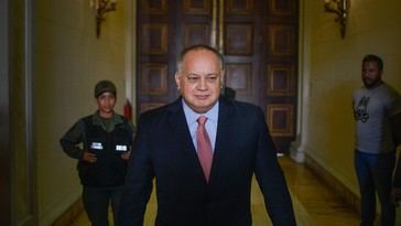 Cabello critica a Petro por difundir información errónea sobre bombardeo en Venezuela