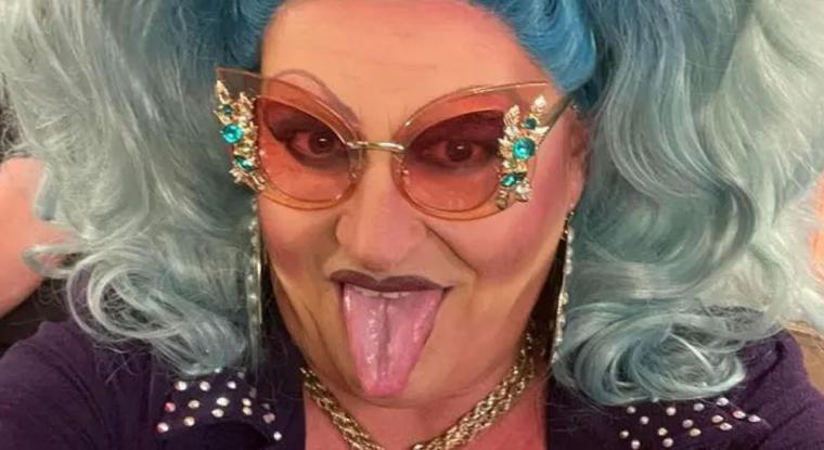 Ccontratan a una Drag Queen como directora de una escuela primaria en Oklahoma