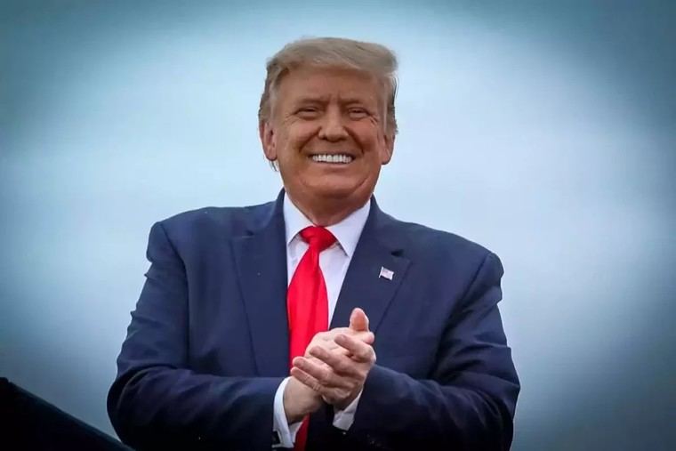 Trump critica a Ocasio-Cortez por su defensa de Irán tras bombardeos
