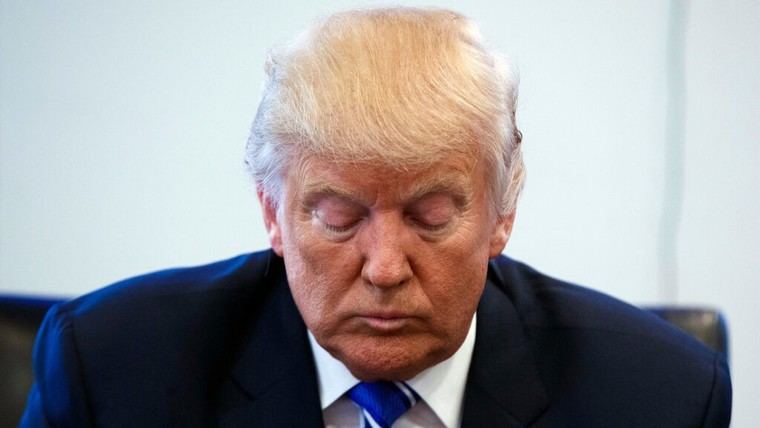 Trump impone arancel del 50% al cobre, afectando a consumidores estadounidenses