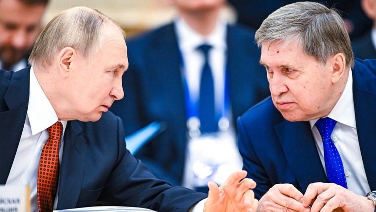 Kremlin revela detalles de su delegación para reunión en Alaska
