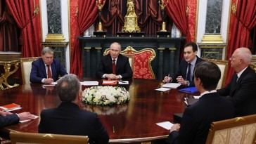 Kremlin revela detalles sobre la visita de enviados de EE.UU. a Moscú