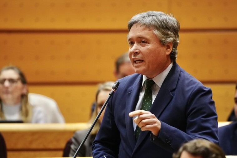 El PP acusa a Begoña Gómez de cobrar sin estar dada de alta como autónoma