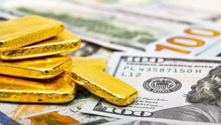 El oro alcanza un récord histórico de 3.600 dólares por onza