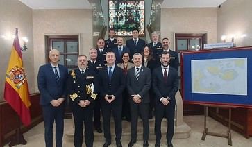 Visita del Secretario General de la OMI al Instituto Hidrográfico de la Marina