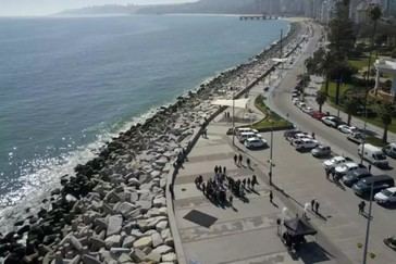 Tsunami en Rusia provoca más alarma que daños reales