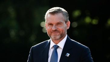 Eslovaquia confirma que no enviará tropas ni ayudará militarmente a Ucrania