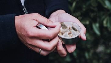 El uso de nicotina en el trabajo genera preocupación por la adicción laboral