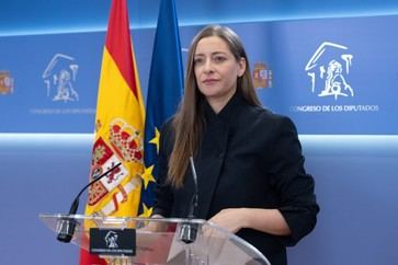 Ester Muñoz critica a Zapatero: "Lo vendieron como un Bambi, pero era un zorro"