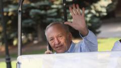 Larry Summers se retira de la vida pública tras revelación de correos con Epstein