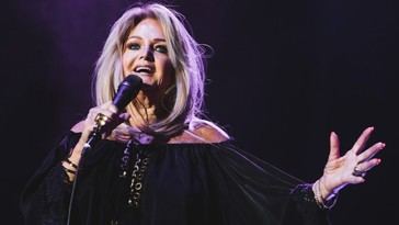 Fallece Bonnie Tyler, icónica cantante de los 80