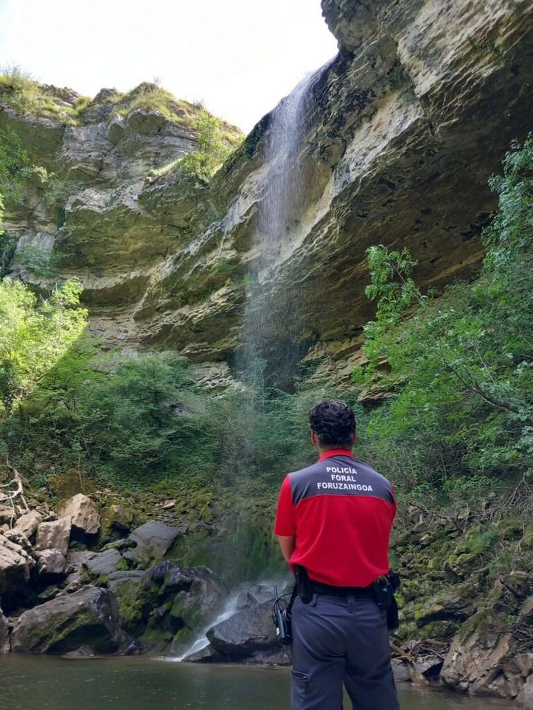 Hombre de 46 años muere tras caída en barranquismo en Navarra