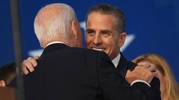 FBI impone silencio a agentes sobre el laptop de Hunter Biden antes de las elecciones de 2020, revelan nuevos registros