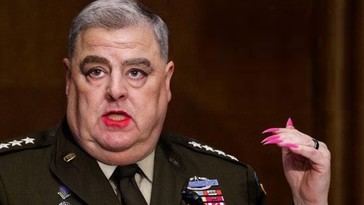 DHS Whistleblower Reveals Agency's Absurd Work Culture