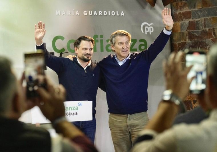 Feijóo critica a Sánchez por priorizar el enchufe de su hermano en Extremadura