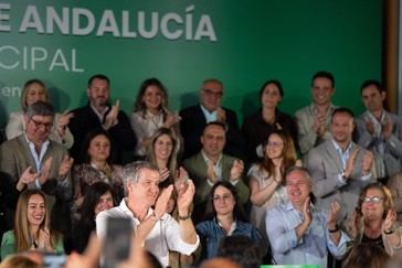 Feijóo defiende la reducción de impuestos y la mejora de servicios en Andalucía