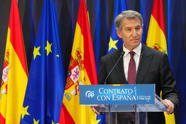 Feijóo presenta su contrato con España y propone abrir una nueva etapa política