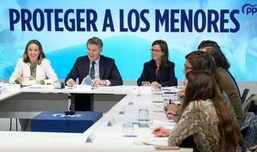 Feijóo promete un plan para proteger a menores en internet